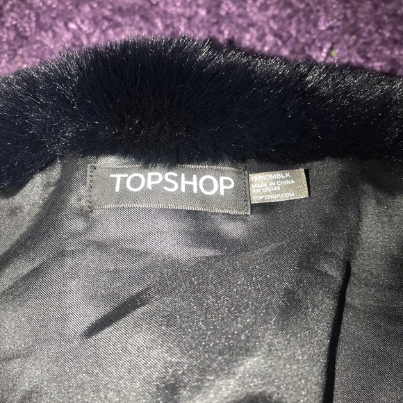 NWTTop Shop Faux Fur scarf - Picture 4 of 4